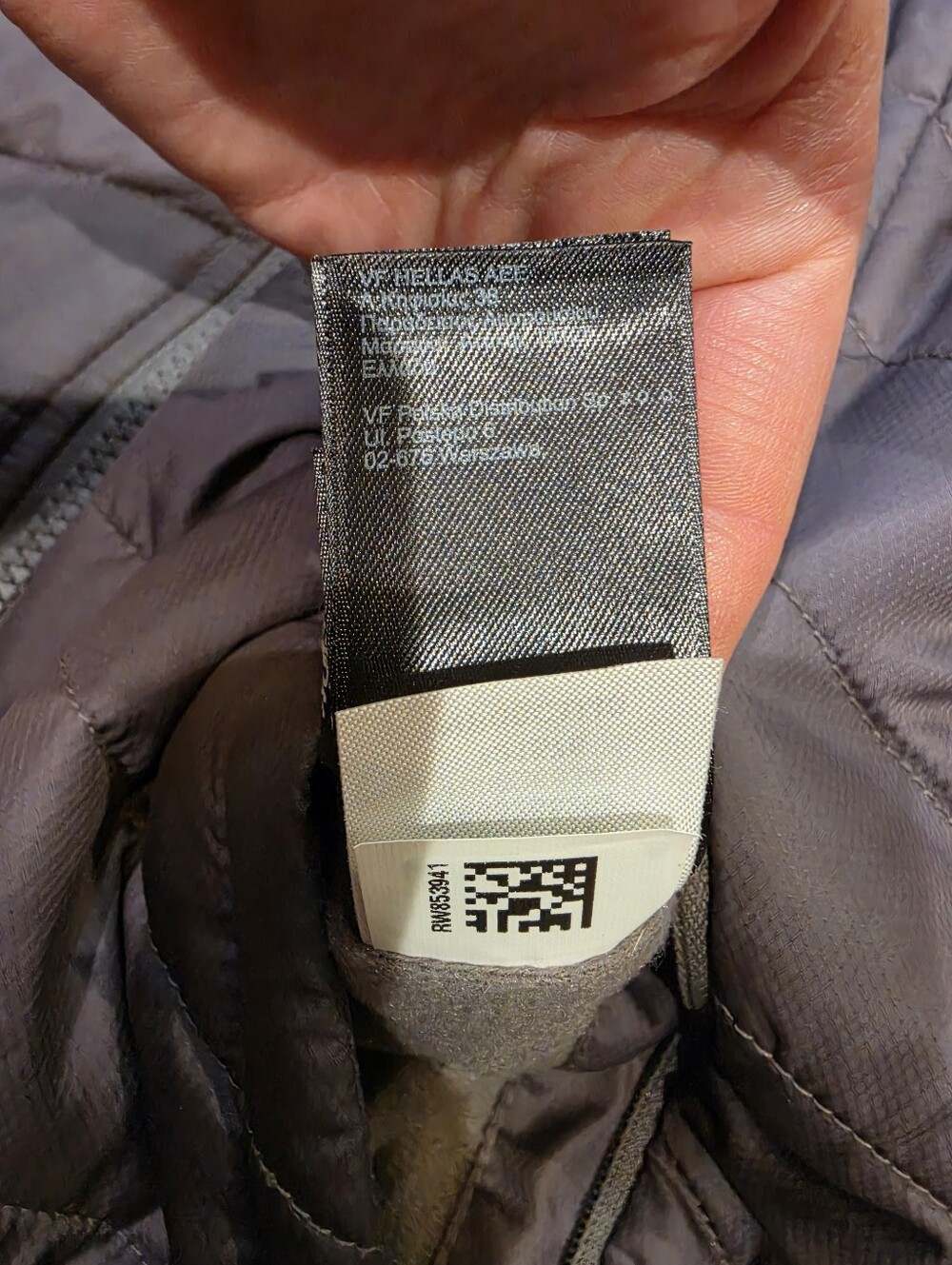 The North Face Women’s L Reversible Furry Fleece Quilted Vest Gray Purple - Picture 7 of 7